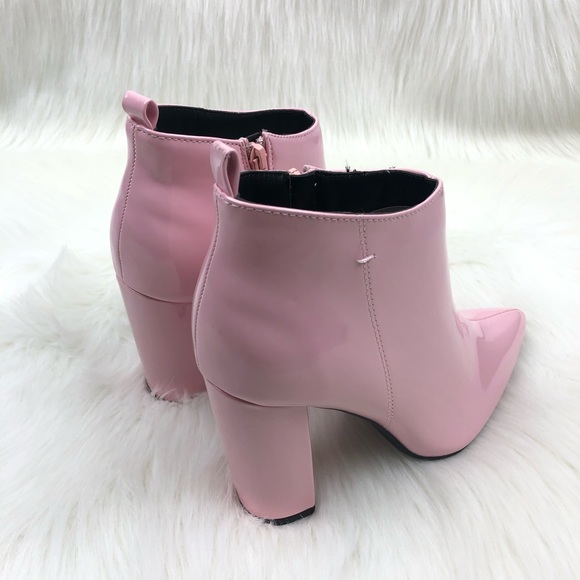 Qupid | Baby Pink Signal Bootie NWT 8.5 - Picture 10 of 14